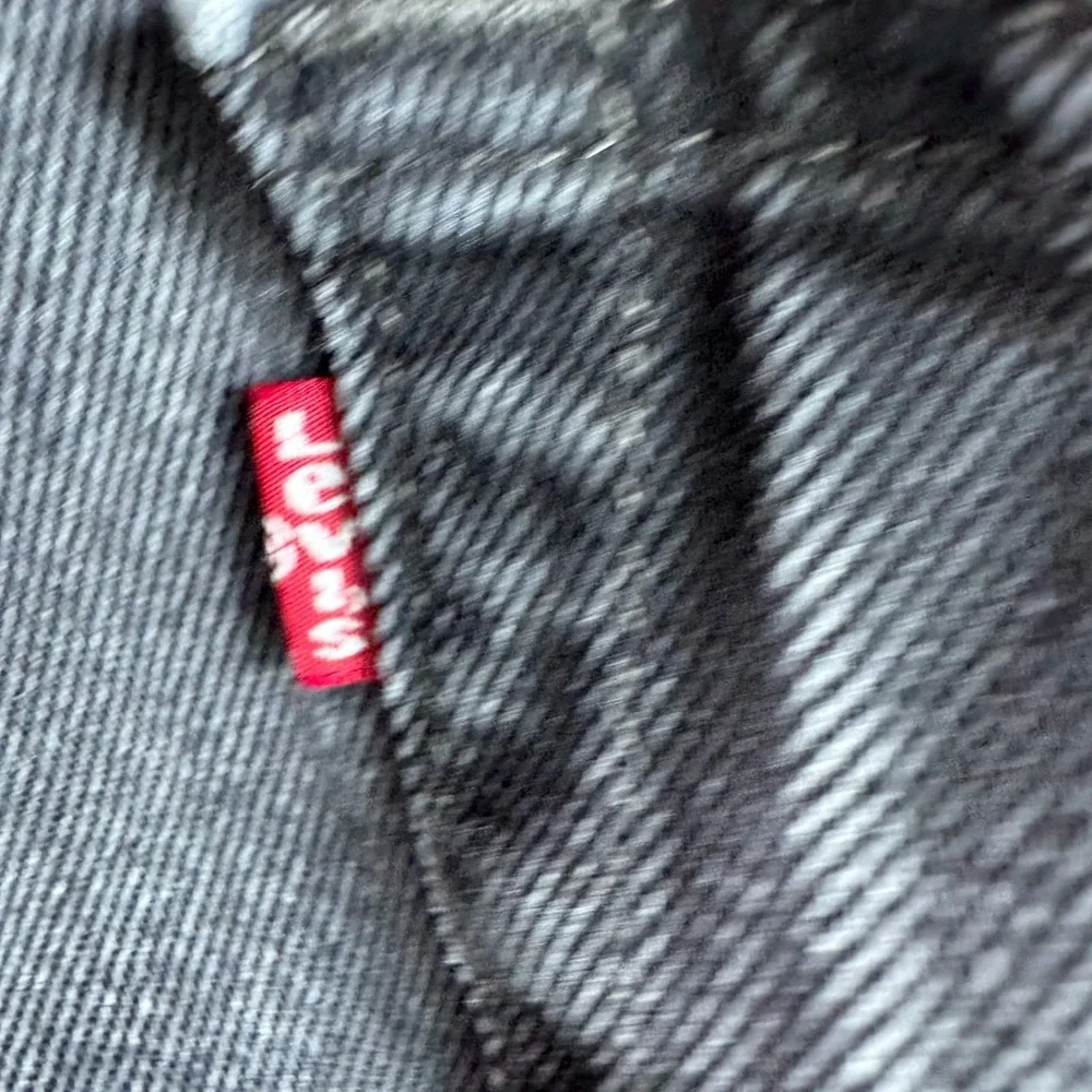 Levis Jeans Mens 33x34 (Fits 31x31) Faded Black 505 Straight Leg Cotton Classic